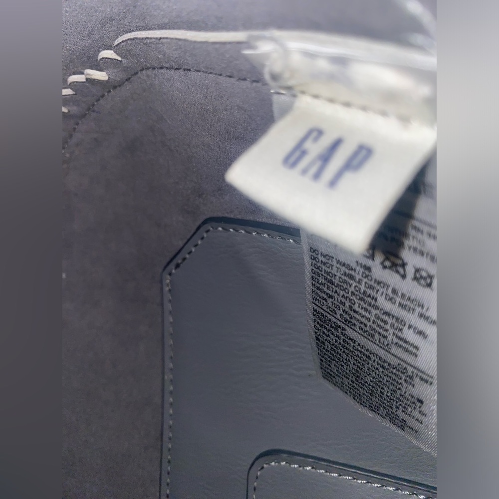 GAP Satchel - Picture 8 of 10